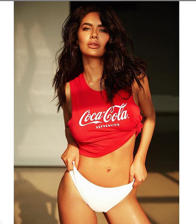 Esha Gupta Instagram Pics